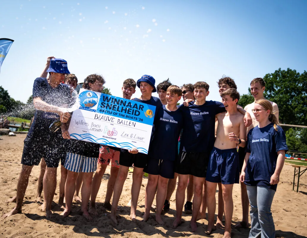 https://hubrivierenland.nl/wp-content/uploads/2026/06/Blauwe-Ballen_Marijn-Mannien.webp